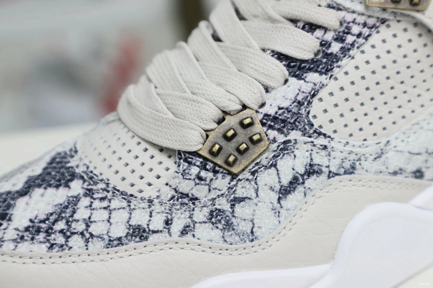 4 Jordan retro Jordan snakeskin Air 1102